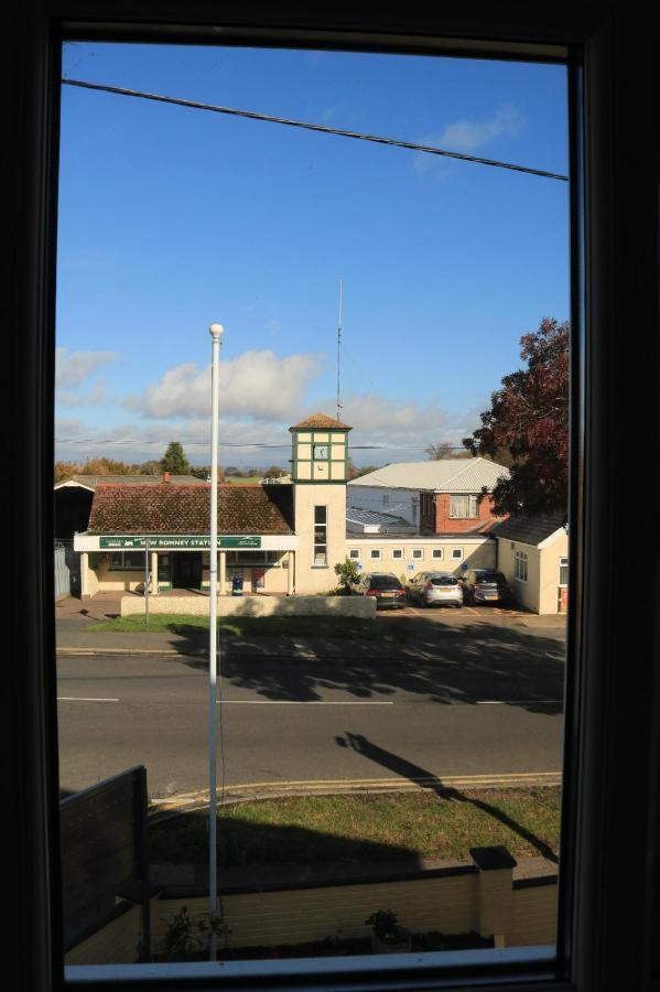 Captain Howey Hotel New Romney Exterior photo
